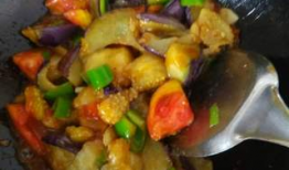 油焖茄子怎么做法视频,家常美味，一学就会的烹饪秘诀